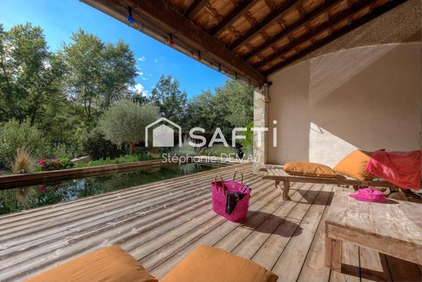 MAISON DE MACON AVEC DEPENDANCES- PISCINE-GARAGE