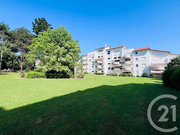 Appartement T2 à vendre  2 pièces - 45,15 m 2   BIARRITZ  - 64