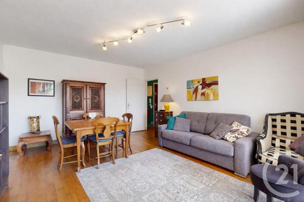 Appartement T2 à vendre  2 pièces - 45,15 m 2   BIARRITZ  - 64