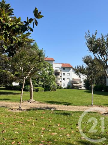 Appartement T2 à vendre  2 pièces - 45,15 m 2   BIARRITZ  - 64