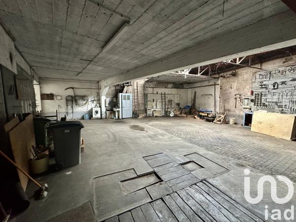 Maison 10 pièces de 239 m² à Darney (88260)