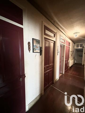 Maison 10 pièces de 239 m² à Darney (88260)