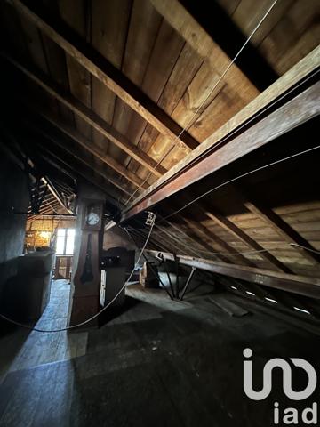 Maison 10 pièces de 239 m² à Darney (88260)