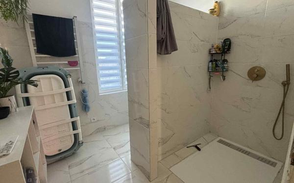 Maison à vendre    4 pièces •  La Fère