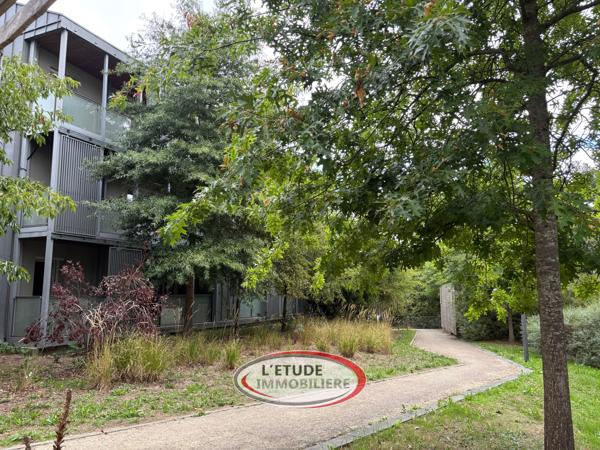 Carquefou, bel appartement T5 avec balcon et 2 stationnements privatifs