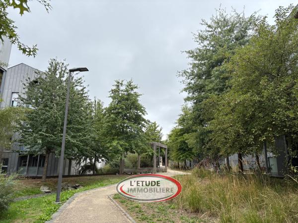 Carquefou, bel appartement T5 avec balcon et 2 stationnements privatifs