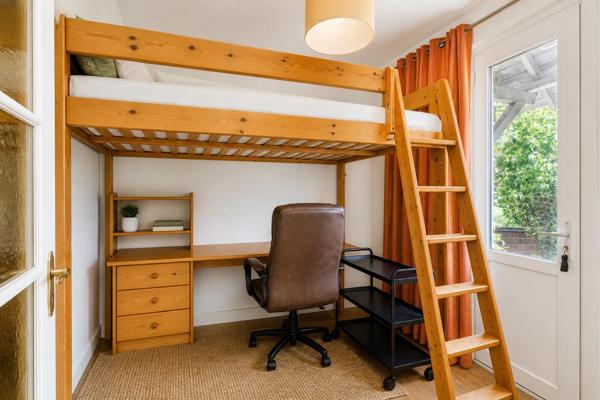 Maison
         7 pièces
        - 150 m² 558 000 € *