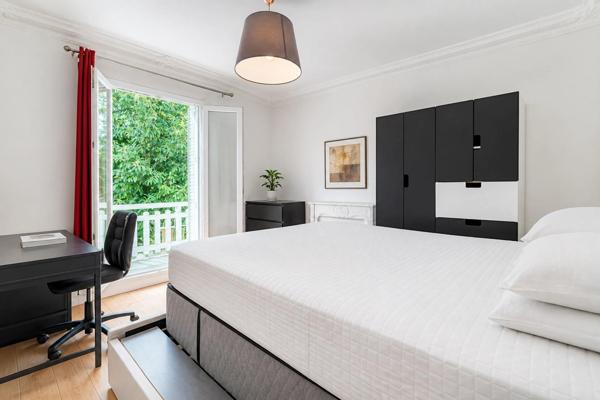 Maison
         7 pièces
        - 150 m² 558 000 € *