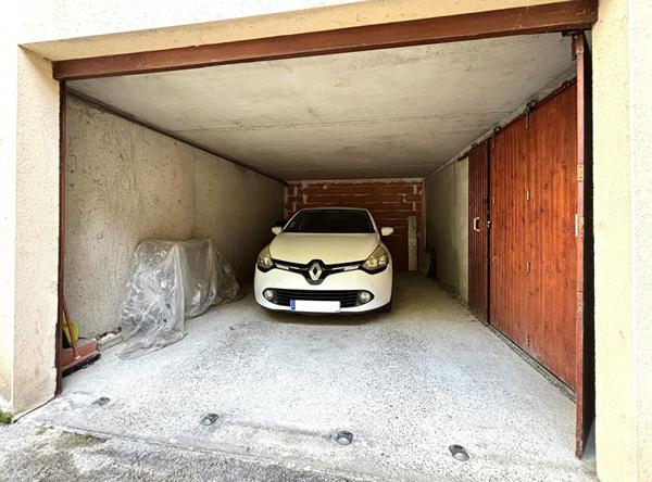 Parking / box de 21 m² Montauban centre-ville