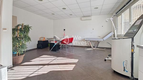Local de 150 m² secteur 11ème pour du médical, ou paramédical ou également des bureaux proches de toutes commodités.