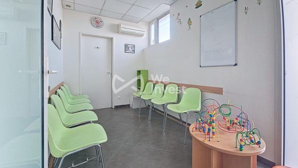 Local de 150 m² secteur 11ème pour du médical, ou paramédical ou également des bureaux proches de toutes commodités.