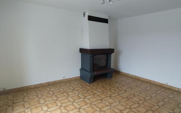 Maison à louer    6 pièces •  Daoulas