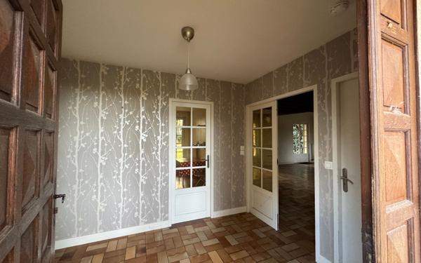 Maison à louer    5 pièces •  Saint-Georges-sur-Eure