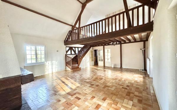 Maison à louer    5 pièces •  Saint-Georges-sur-Eure