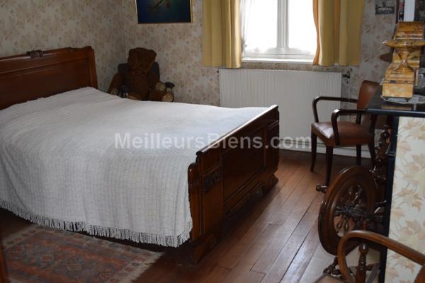 MAISON DE MAITRE MITOYENNE 3 CHAMBRES JARDIN SECTEUR MUSEE