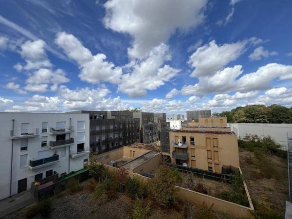 Appartement 2 pièces                                        - 44300 Nantes - Saint-Joseph-Bourg Réf : 12408