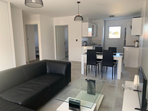 Appartement récent Niort 3 pièce(s) meublé 61 m2, Niort 79000