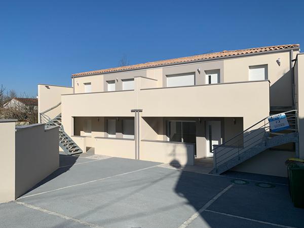 Appartement récent Niort 3 pièce(s) meublé 61 m2, Niort 79000