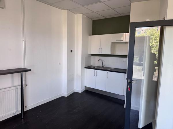 Bureaux à louer à Nantes hyper centre avec triple exposition lumineuse