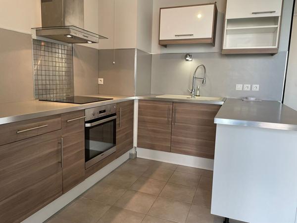 Appartement Échirolles 64.8 m2