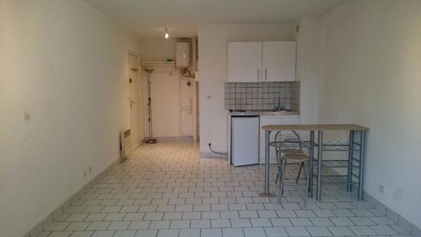 Studio 27.92m2 - Quartier Navarre