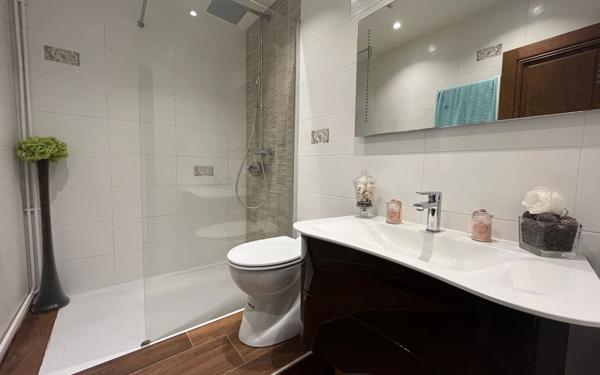 Maison à vendre    5 pièces • 180,68 m2 Gallardon