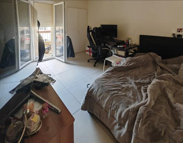 T3 de 75 M² Loué 960 CC + Pkg Privé + Grenier