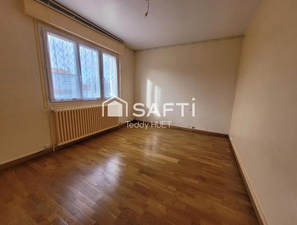 Vente 6 Pièces 173 m²