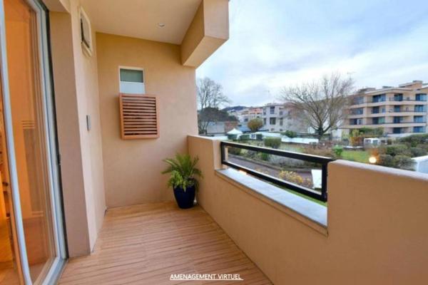 Département Essonne (91),à vendre à SAVIGNY SUR ORGE proche RER C appartement 4 pièces de 80,86 m² loi carrez avec double box en sous-sol (10m x 2.5m) et cave