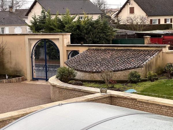 Maison à vendre à Loudun dans la Vienne (86200), ref : 49046/874