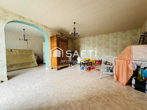 MAISON DE 185 M² À RÉNOVER