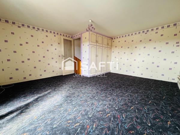 MAISON DE 185 M² À RÉNOVER