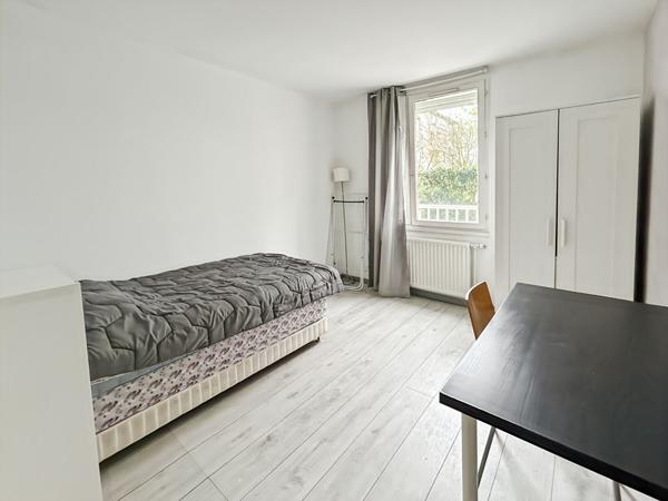 T3 53.60m² MEUBLE+ balcon + parking