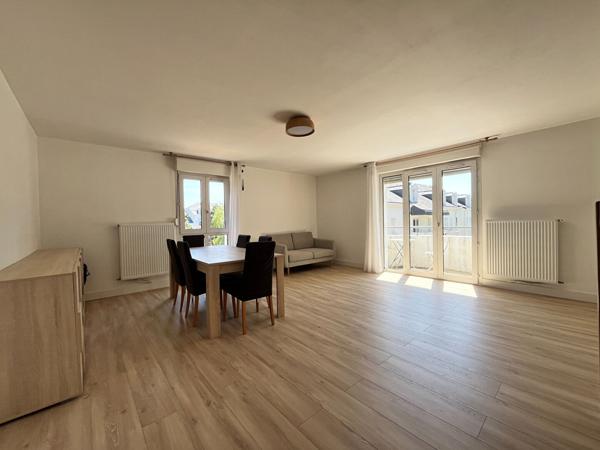Appartement NANTES ST JOSEPH DE PORTERIE 6 pièce(s) 106 m2