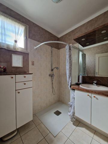 Maison Saint Sebastien Sur Loire 4 chambres, bureau