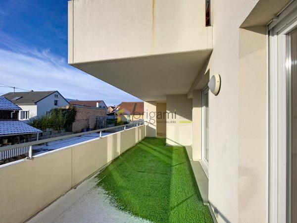 LINGOLSHEIM - Spacieux 4P avec terrasse