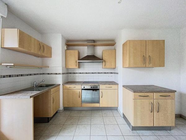 LINGOLSHEIM - Spacieux 4P avec terrasse