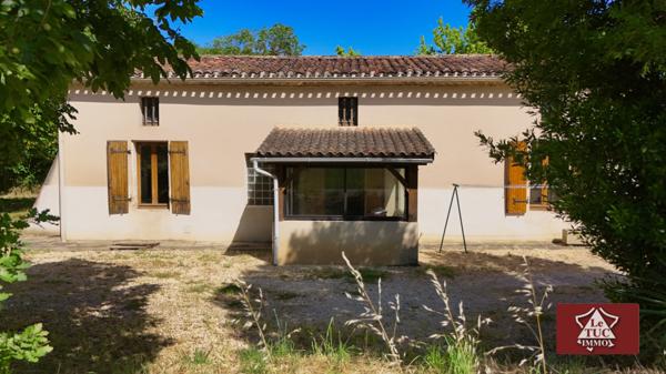 Maison en pierre avec grange et dépendances  Saint-Sylvestre-sur-Lot (47140)
