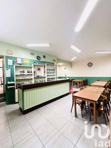 Immeuble à vendre 285 m² Sarrey