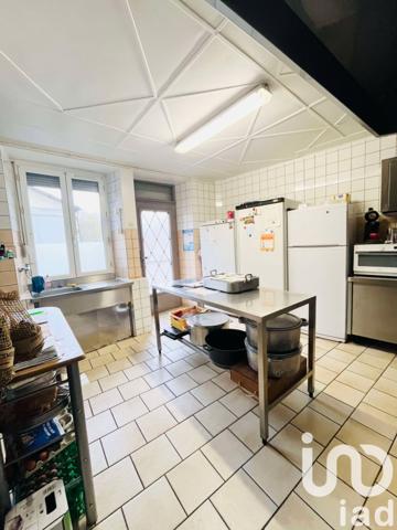 Immeuble à vendre 285 m² Sarrey