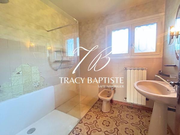 Maison T4 130 m² avec sous-sol complet – La Fobio