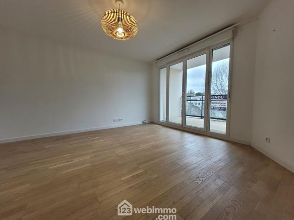 Appartement 82.59 m² à Châtenay-Malabry 92290