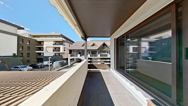 Appartement 3 pièces - 56 m² Exclusivité efficity