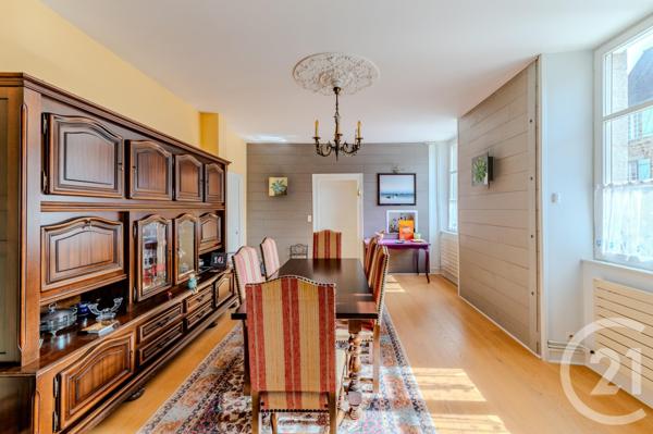 Maison à vendre  12 pièces - 374,51 m2 VITRE - 35