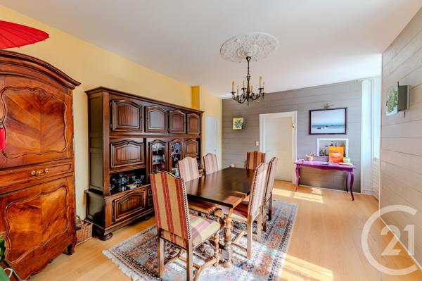 Maison à vendre  12 pièces - 374,51 m2 VITRE - 35