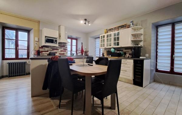 Vente Appartement P4 rénové(e) Parthenay   