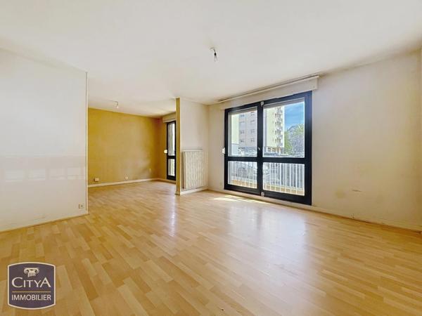 Appartement à vendre 4 pièces 89.76m² Orléans (45000)