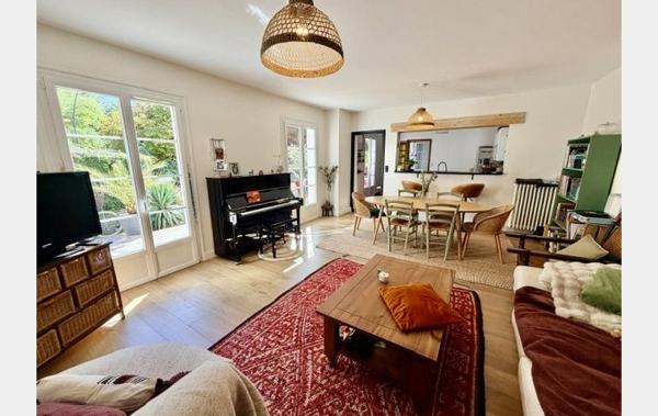 Vente Maison Ensemble immobilier 2 maisons rénové(e) Saint-julien-les-villas