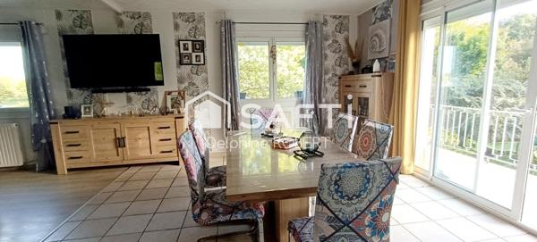 Maison surélevé avec beau potentiel