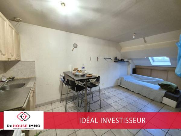 Immeuble à vendre 10 pièces de 235 m²